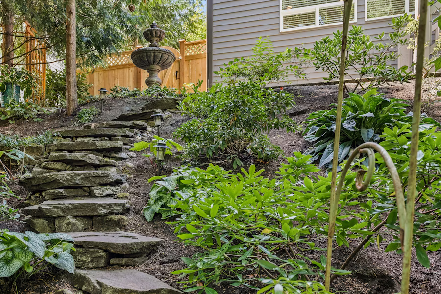 Garden and stone steps landscaping project in Tacoma area backyard